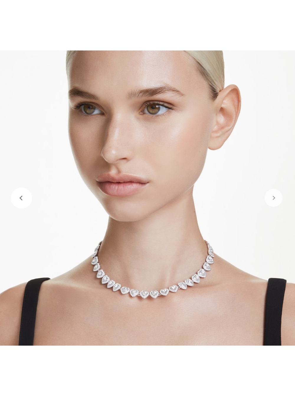 Ariana Grande x Swarovski necklace